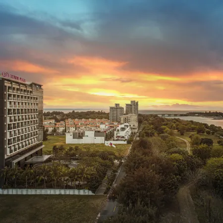 Crowne Plaza TAINAN by IHG Отели рядом с достопримечательностью «Старая улица Аньпин»