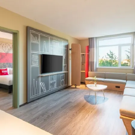 Ibis Hotel Dalian Yida Chuntian