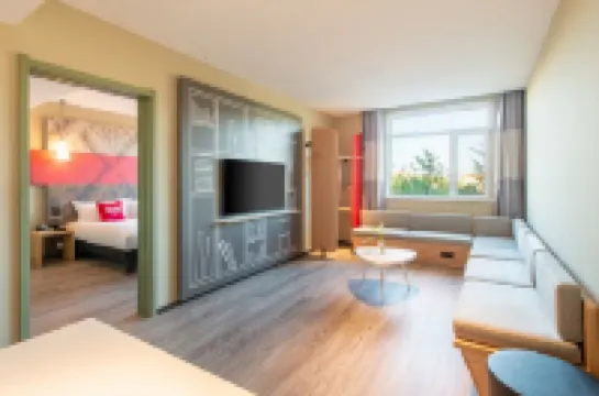 Ibis Hotel Dalian Yida Chuntian