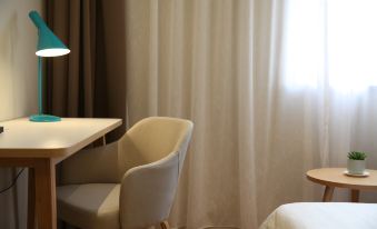 Homeinn Selected Hotel (Tianjin Railway Station Hedong Wanda Plaza)