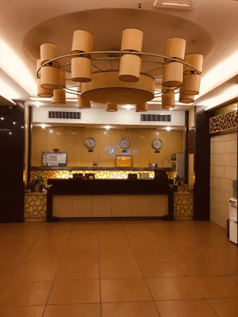 Cenxi Fulihua Hotel Отели в г. Цэньси