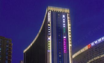 Ease Hotel (Xi'an Gaoxin 4th Road, Daduhui，Fengqing Park Metro Station)