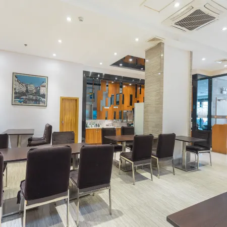 Yeste Hotel (Yulin Culture Square)