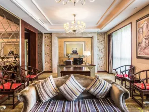 River & Holiday Grand Rezen Hotel Yunyang