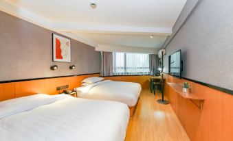 Yadu Hotel