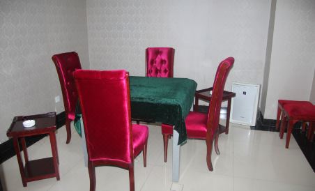 Grand Spring Hotel - Housity