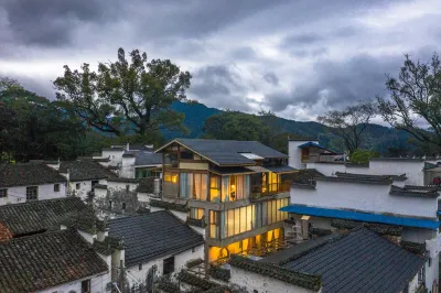 Yulin Shanju Guesthouse Hotels near Koson