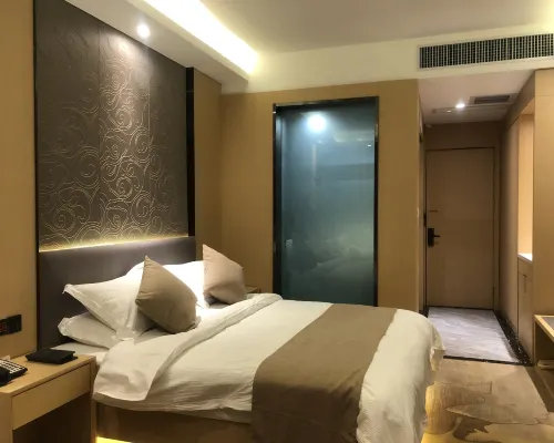 โรงแรมจินหยวน โรงแรมในนาง