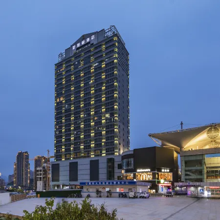 Manhadun Hotel