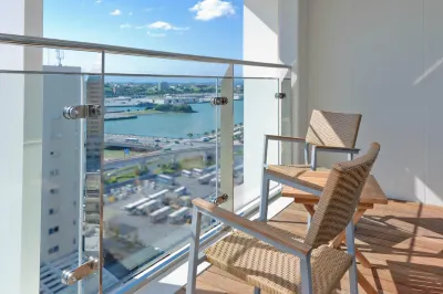 Naha Tokyu Rei Hotel Hôtels à : Naha