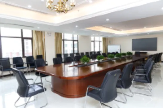 Yunxuan Hotel (Linyi Chengxu Mansion)