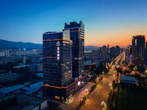 Atour Hotel (Baoji Administration Center, High-speed Railway South Station)