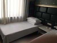 桓仁章樾宾馆 - 标准双床房