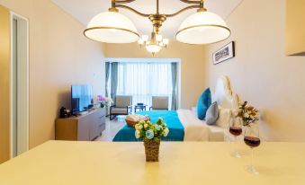 Sweetome Vacation Rentals (Qingdao May Fourth Square the Mixc)