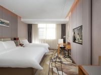 维也纳国际酒店(龙南店) - 标准家庭双床房