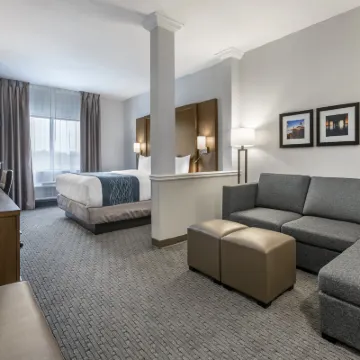 Comfort Suites Stuart-Hutchinson Island Hotels near Five Below