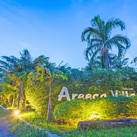 Yipmunta pool villa phuket