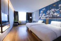 Magnotel (Ulanhot Hanshan East Street) Hotel di Ulan Hot