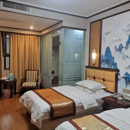 Quanzhou Yongchun Qiaoyou Business Hotel