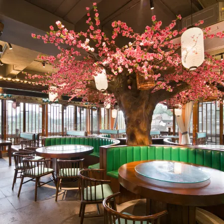 Floral Hotel Furong Town Galaxy Heights Hotel(Wangcun Waterfall Store)