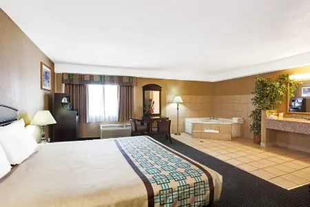 Days Inn & Suites by Wyndham Artesia