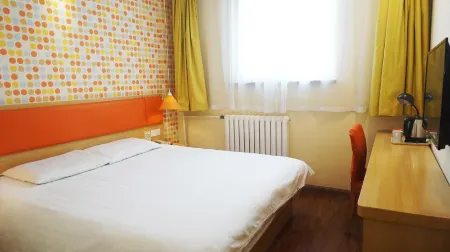 Homeinn · neo (Tianjin Xihu Dao Snack Street Baiti Road) Отели рядом с достопримечательностью «Nankai University Element Institute (Weijin Road)»