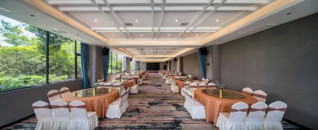 Yuanrong Hotel Отели рядом с достопримечательностью «Renshouxian Zhongyang Shuiti Park»