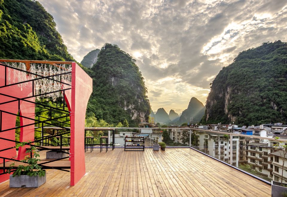 阳朔古岸悦风酒店外景图