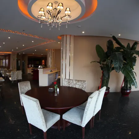 Jiangnan Business Hotel