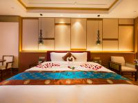 重庆圣地布达拉酒店 - 巴松措大床房(无窗)