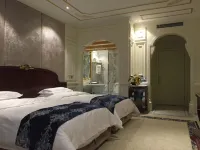 Ulan Holiday Inn