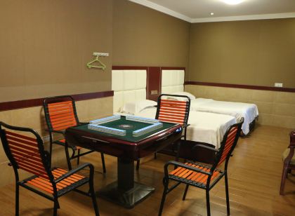 藍山新港大飯店