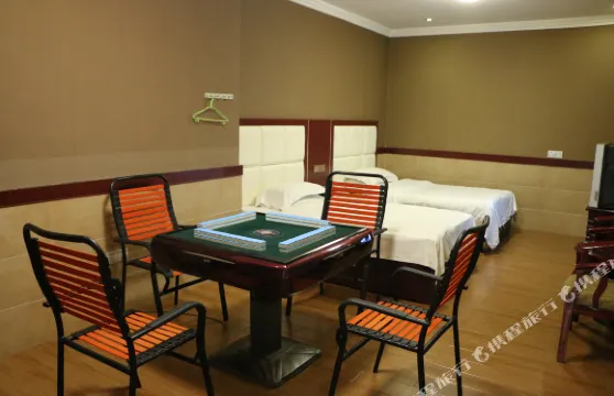 藍山新港大酒店