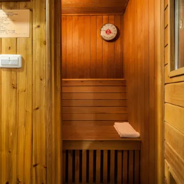 Ferrary Hotel Отели рядом с достопримечательностью «Храм Луншань»