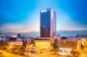 Risheng International Hotel
