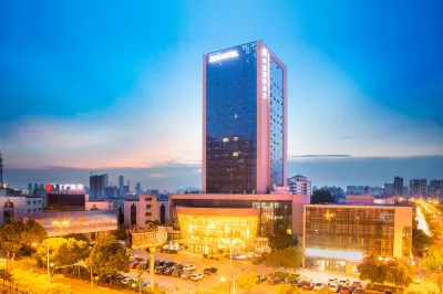 Risheng International Hotel Hotels in High-tech Development Zone/Meili Ancient Town