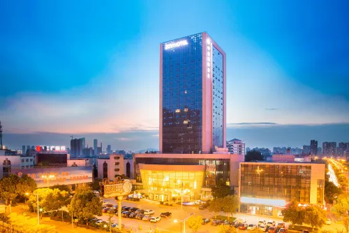 Risheng International Hotel