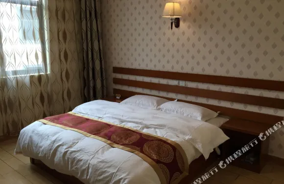 嵩明時光商務酒店