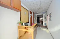 Fengyang Xiangyang Hotel