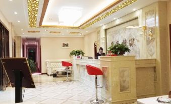 Zhenning Huayun Hotel