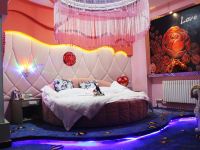 齐齐哈尔宜世宜嘉主题宾馆 - 五彩电动大床房