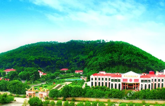 德慶醉然居假日酒店