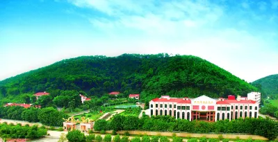 Zuiranju Holiday Hotel Hotels near Sanyuan Pagoda