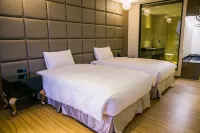 Sun Hao International Hotel - balcony