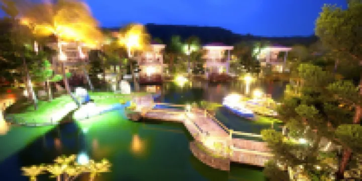 The Swanlake Villa Resort Hotel