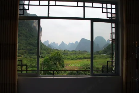 陽朔月亮山客棧