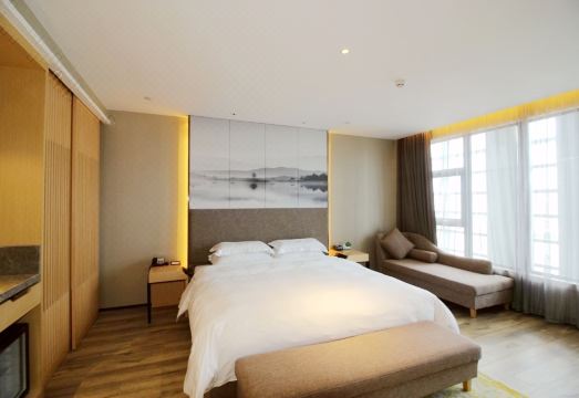 칭다오 이란 신수 호텔의 내부 모습