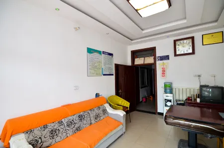 Qinyuan Hotel Отели рядом с достопримечательностью «Danhe Canyon»