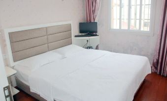 Anqing Shangju Fashion Hotel