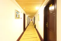 Z+ Mingjia Hotel (Huaian Xiangyu Avenue International Mall)